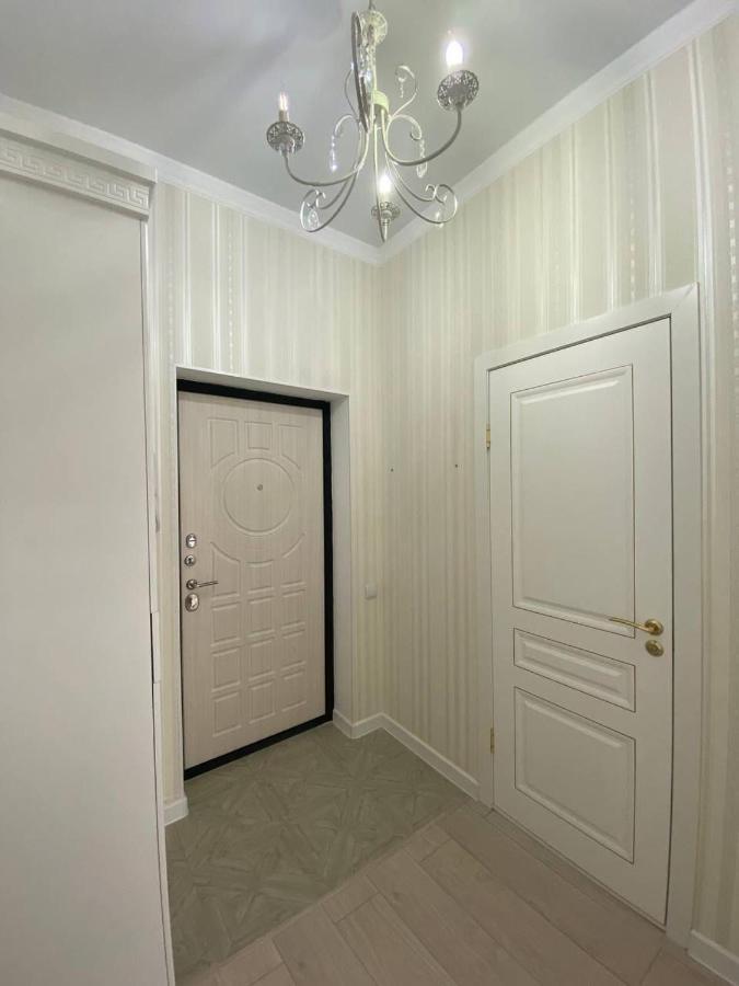 1 Ком Апартаменты Хан Шатыр, Вблизи Байтерек, Сарыарка, Центральный Парк Nur-Sultan  Exterior photo